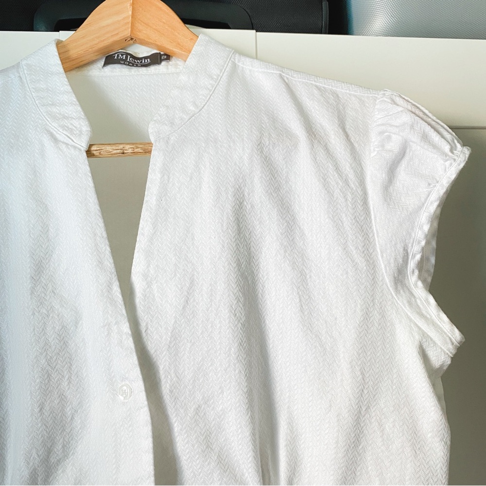 T.M. Lewin Short Sleeved Button Down Dress Shirt - Picture 2 of 4